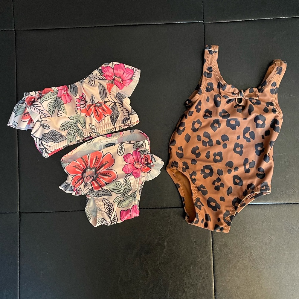 2 baby girl swimsuits